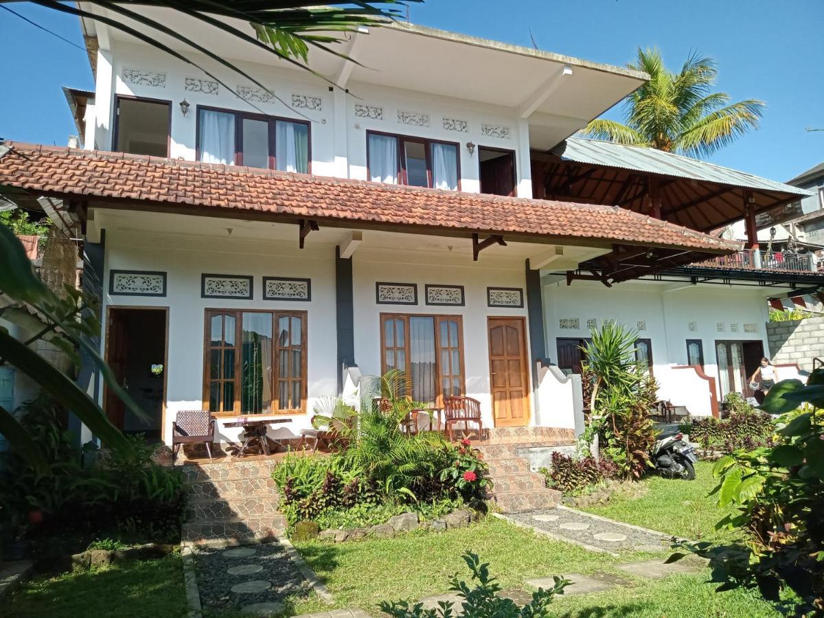 Aris Homestay&Warung Made Munduk Exterior foto