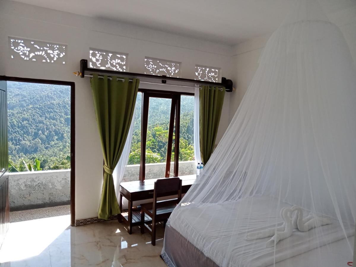 Aris Homestay&Warung Made Munduk Exterior foto
