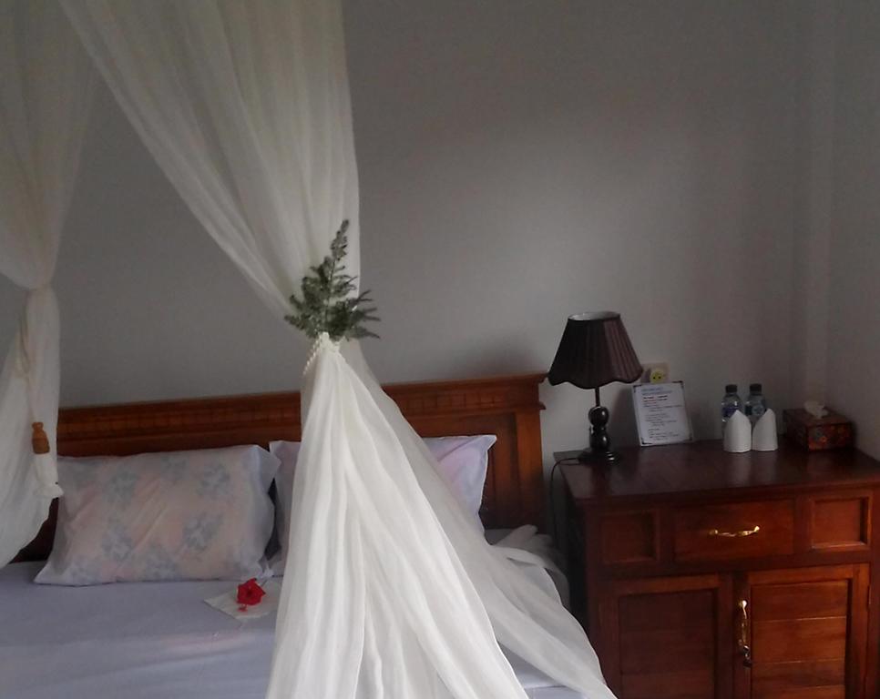 Aris Homestay&Warung Made Munduk Exterior foto