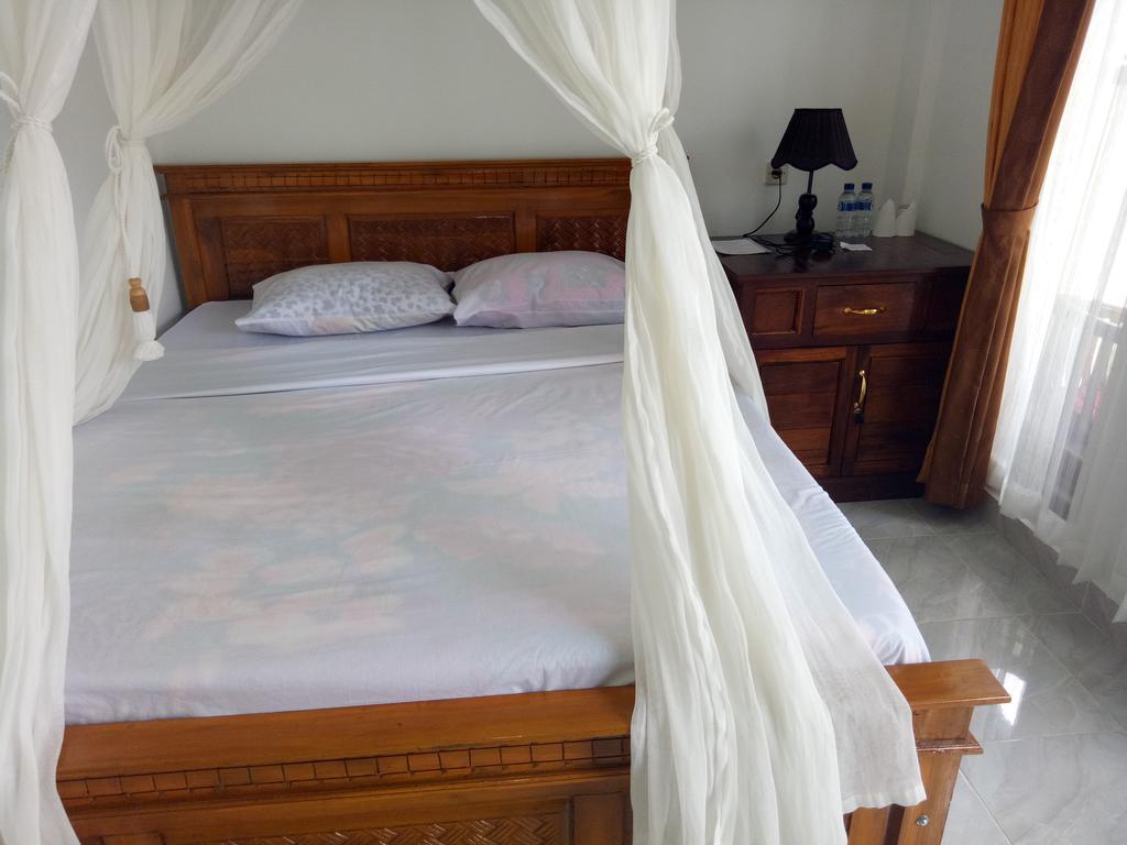 Aris Homestay&Warung Made Munduk Exterior foto