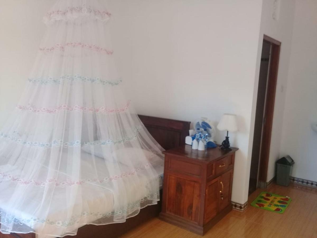 Aris Homestay&Warung Made Munduk Exterior foto